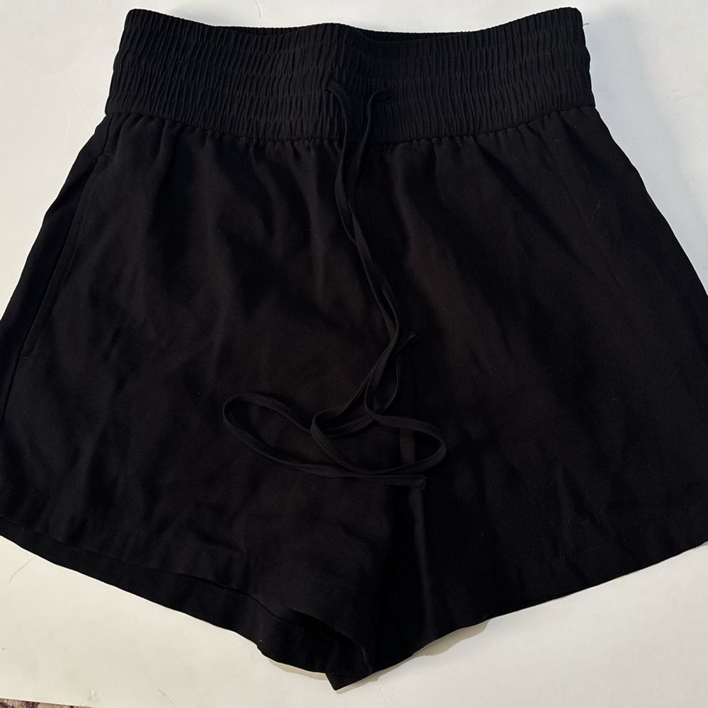 Open Edit Black High Rise Pull-On Shorts Size Small Elastic Waist Drawstring